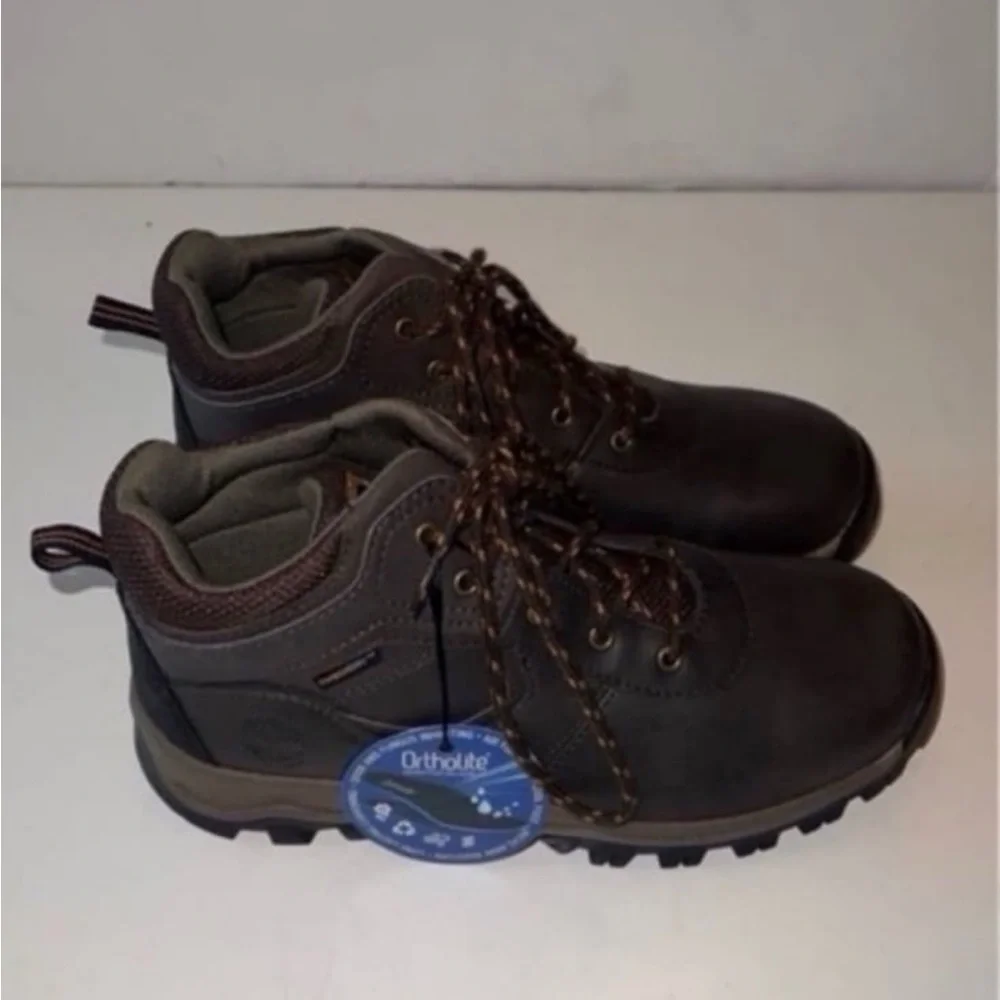 NWT Timberland Youth Mt. Maddsen Waterproof Hiking Boots size 5.5